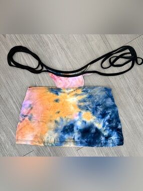 ONE BY ONE Tie Dye Crop Top